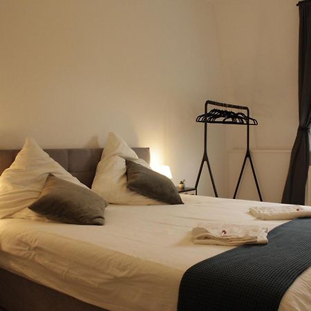 Spacestays Designer Apartment Netflix Wifi Playstation 4 Balkon Essen Buitenkant foto